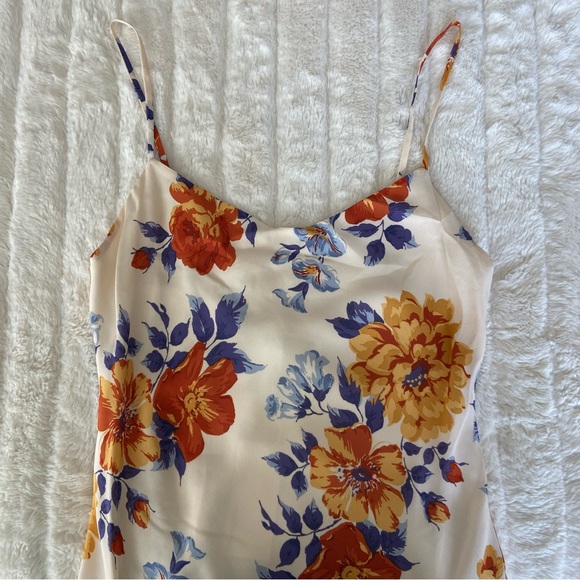 🌿|NWT| Reformation Parma Dress in Orange Motif - Picture 6 of 13